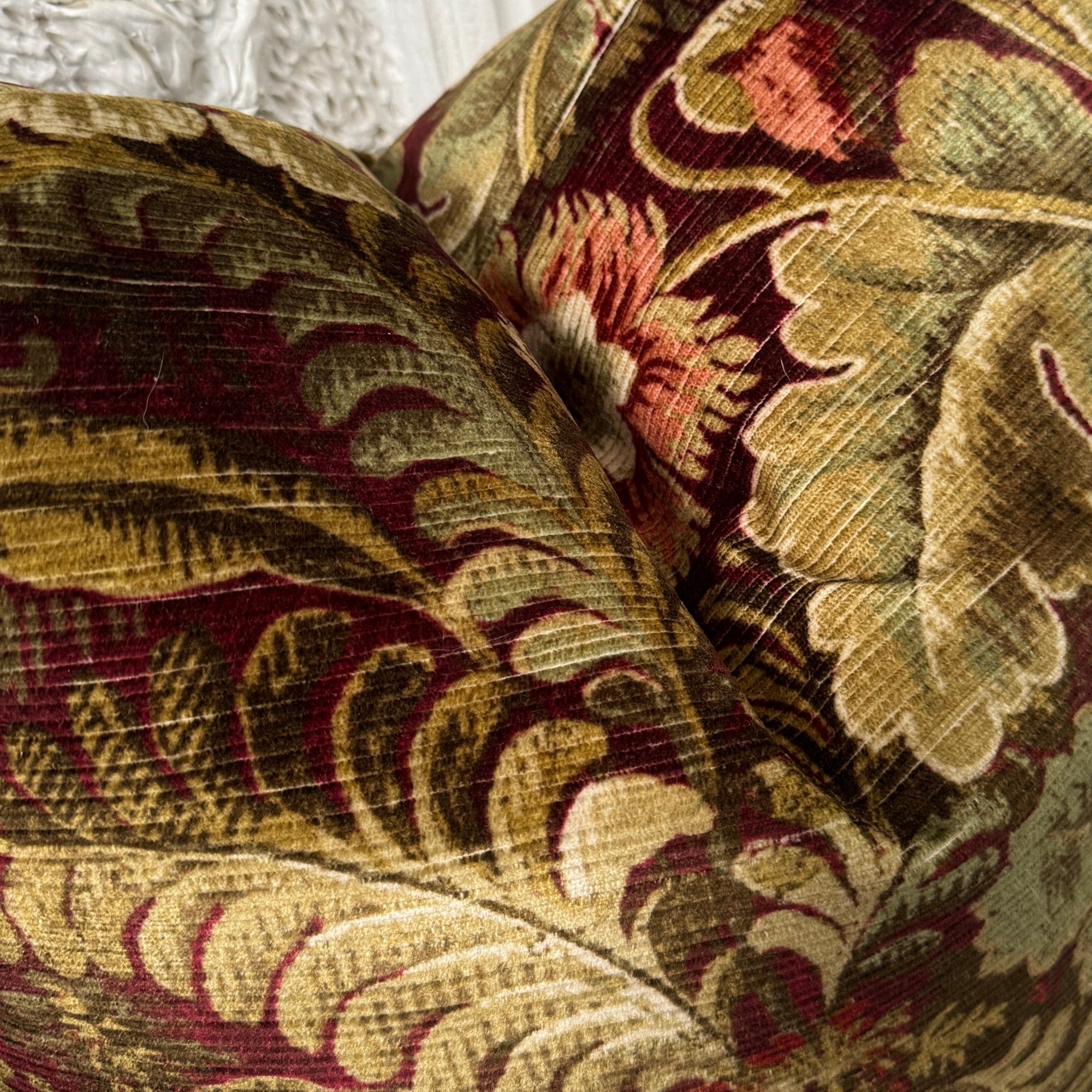 Chelsea Velvet Pillow Cover - Plum and Rhubarb