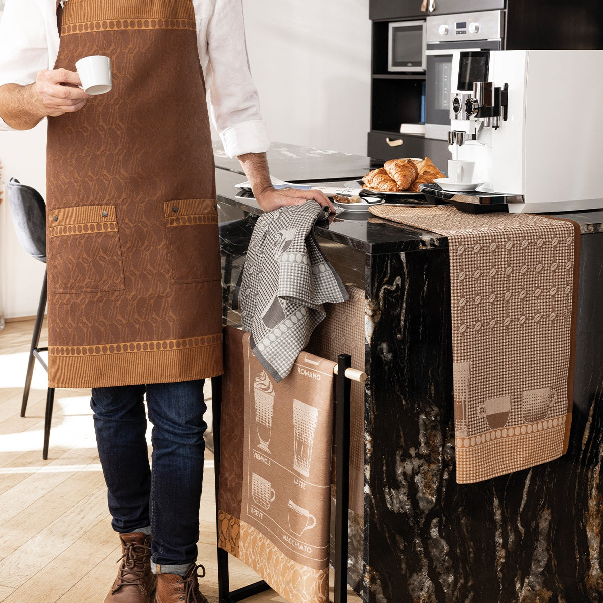 Barista Apron - Ristretto (Black)