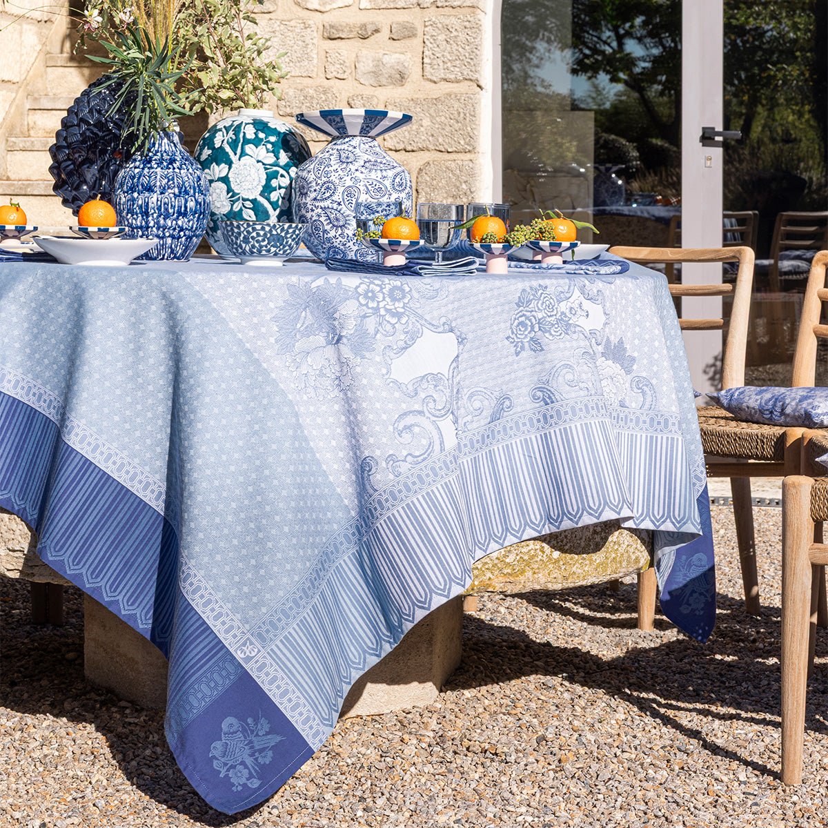 Le Jacquard Français Promenade Impériale Table Cloth - Lapis (Blue)