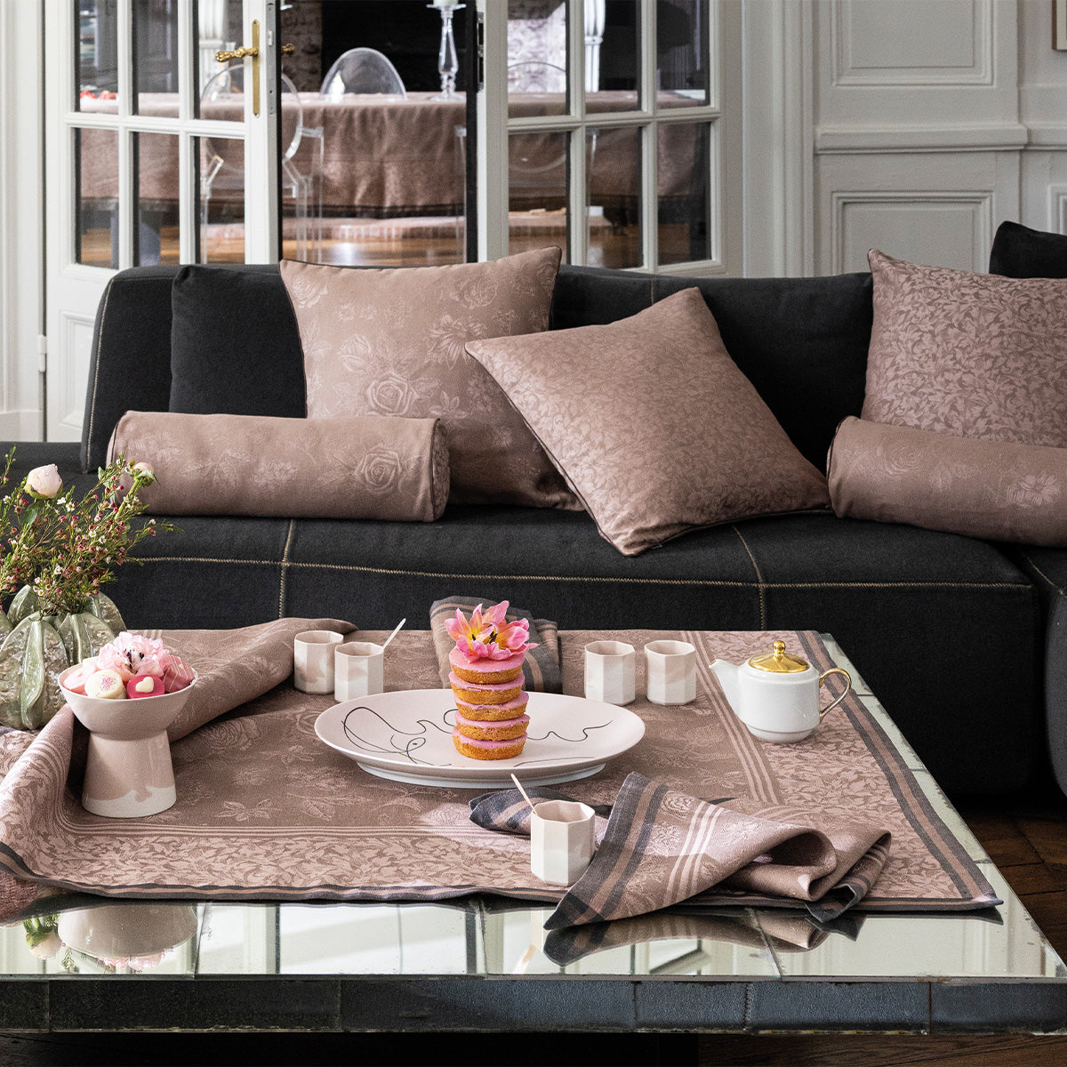 Le Jacquard Français Romance Collection - Charme (Taupe)