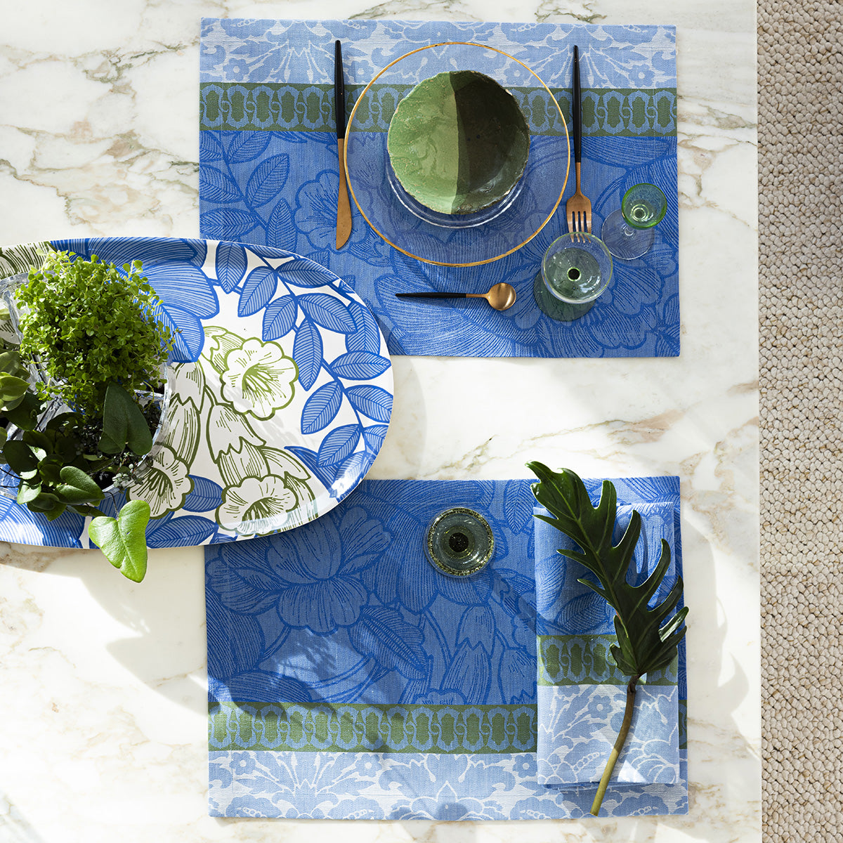 Le Jacquard Français Escapade Tropicale Placemats - Perroquet (Blue)