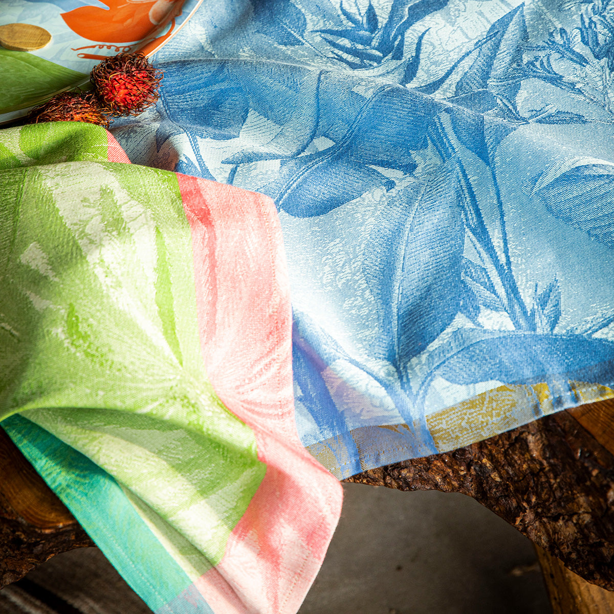 Équateur Tea Towel - Ara (Blue)