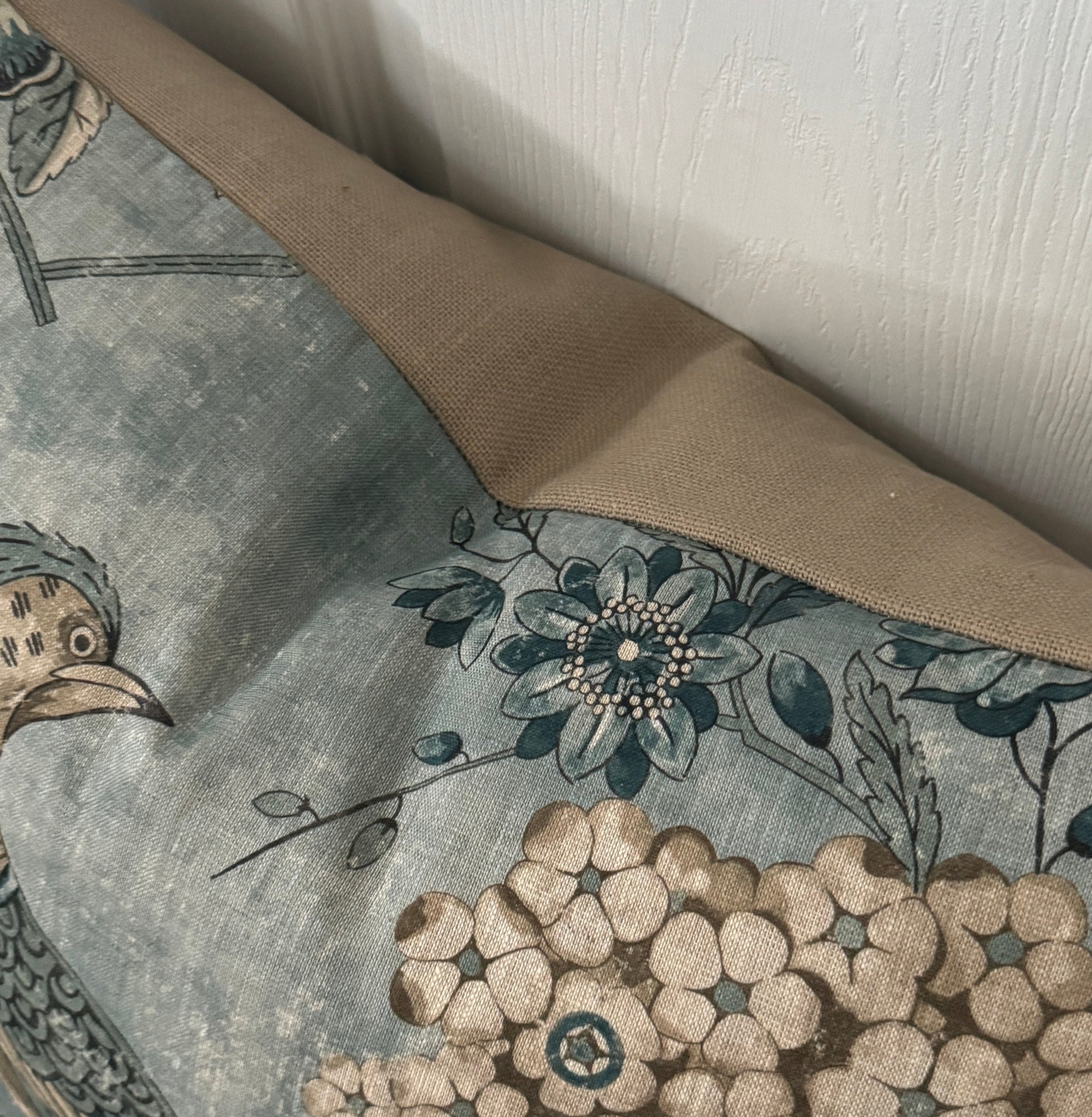 Villeneuve Aqua Pillow Cover