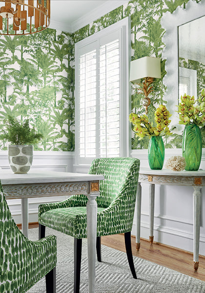 Thibaut Palm Botanical Wallpaper - Emerald Green