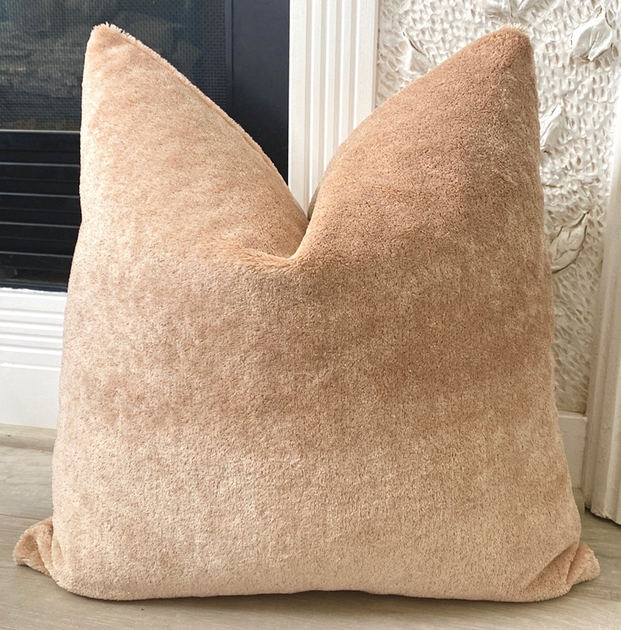 Peachy Sunrise Cloud Velvet Pillow Cover