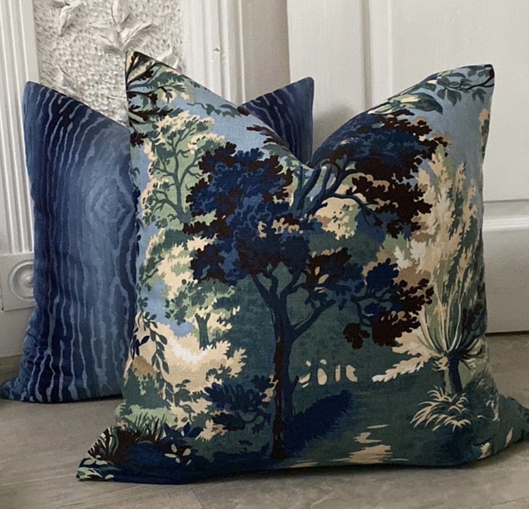 Navy And Teal Lincoln Toile Pillow Cover