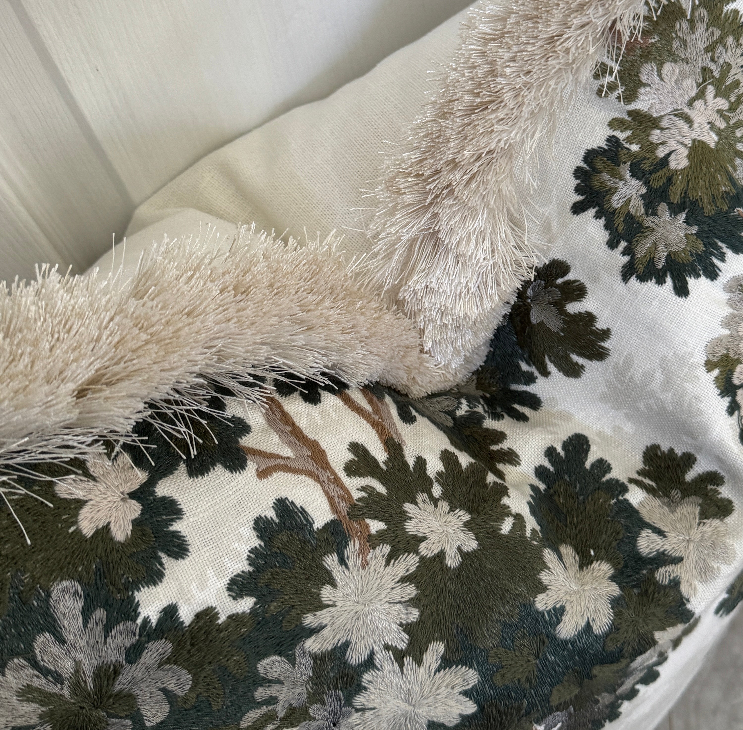 La Canopée Pillow - Cascade