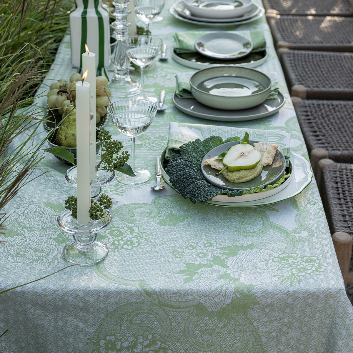 Le Jacquard Français Promenade Impériale Collection - Jade (Green)